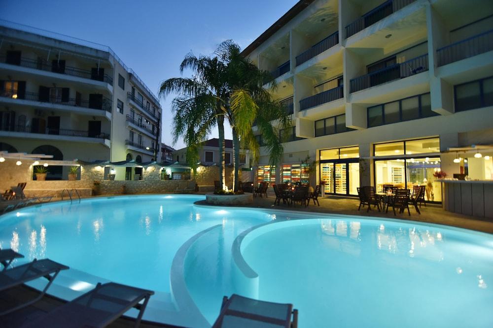 Ionion Star Hotel Lefkada City Exterior foto