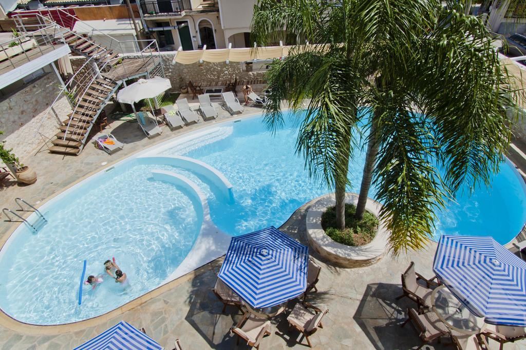 Ionion Star Hotel Lefkada City Exterior foto
