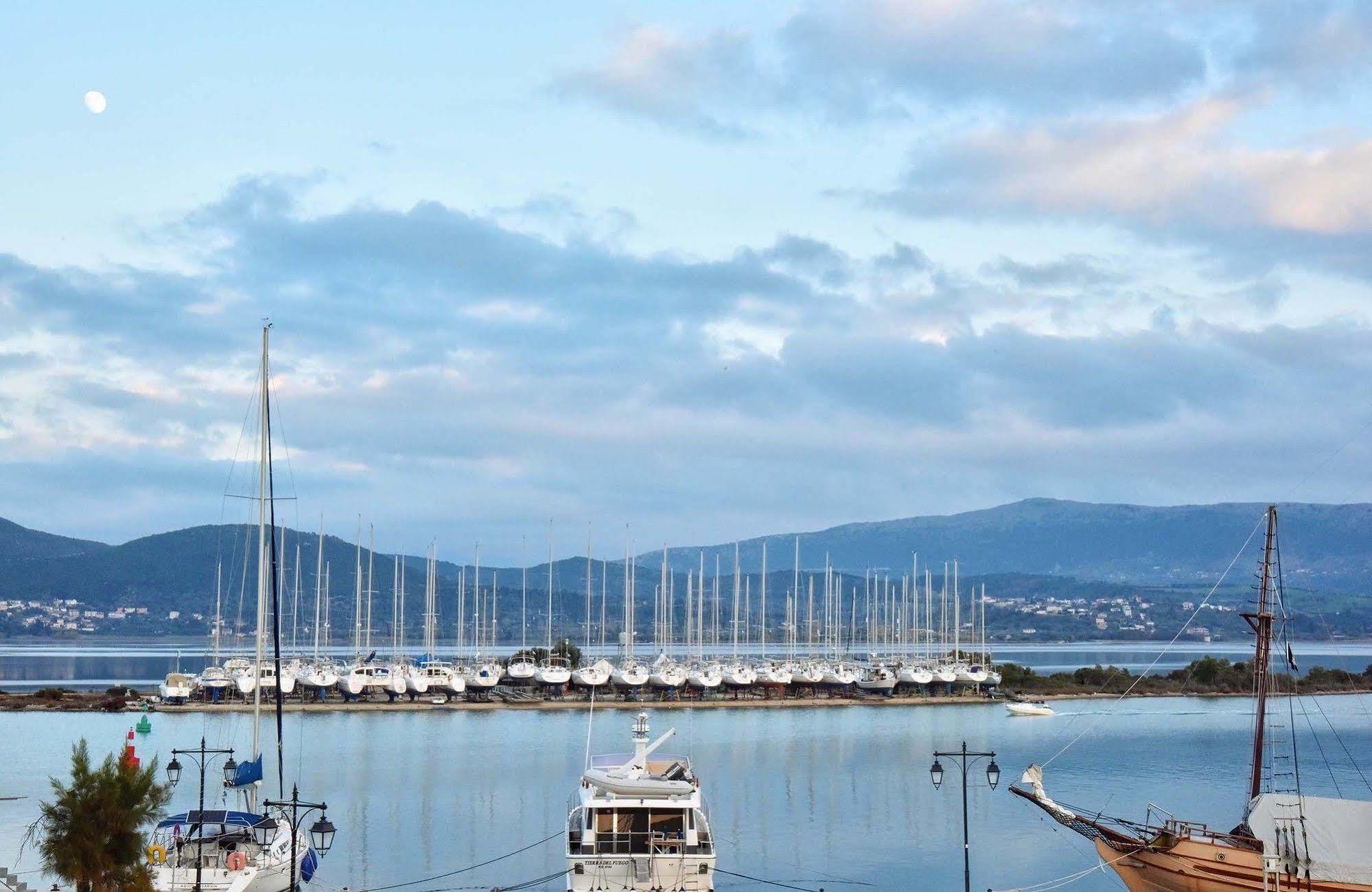 Ionion Star Hotel Lefkada City Exterior foto
